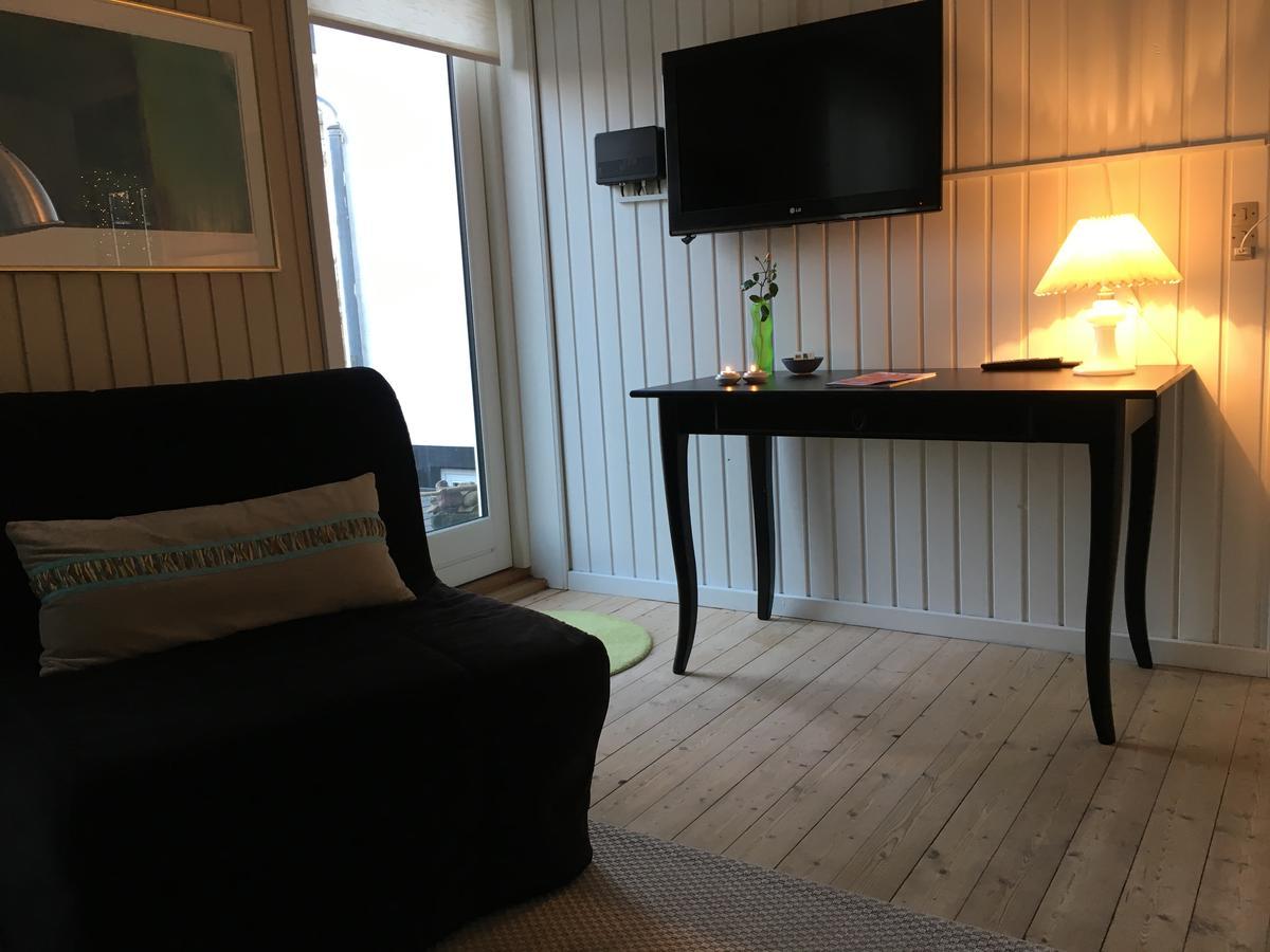 Heltoften Bed & Breakfast ニュークビン・モース エクステリア 写真